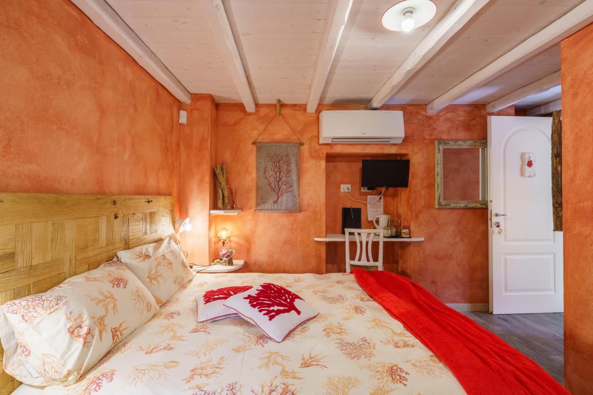 La Rocca Maison De Charme Монелья Экстерьер фото